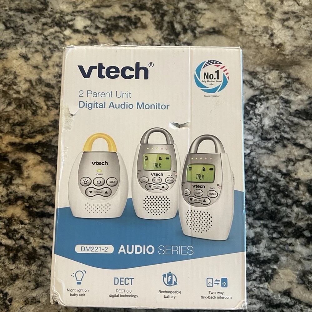 VTech DM221-2 Digital Audio Monitor - White with Gray Accents
